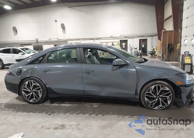 KMHM34AC8SA092136: 44508270