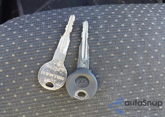 JM1NA3536R0502824: 44508323