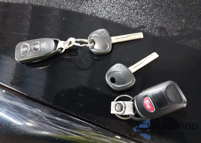 KM8JT3AF7FU038547: 44508428