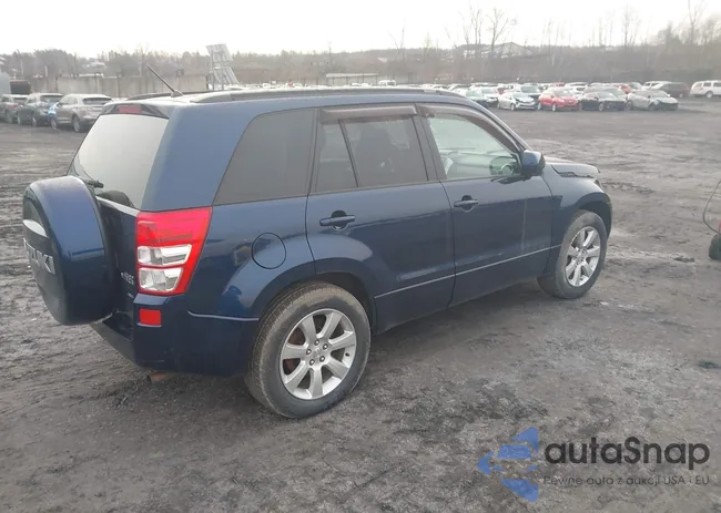 JS3TD0D72C4101600: 44508465