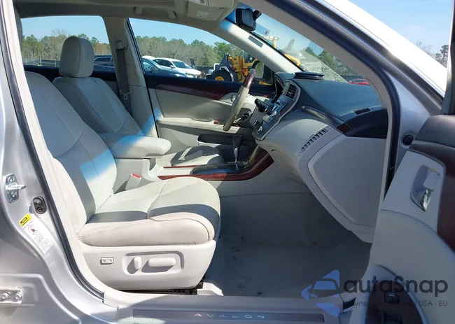 4T1BK3DB4BU387272: 44508560