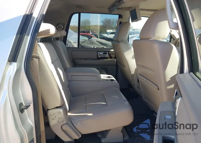 5LMJJ3H58AEJ03800: 44508588