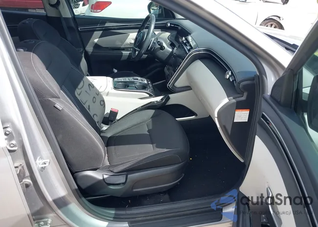 KM8JFCA18NU012520: 44508623