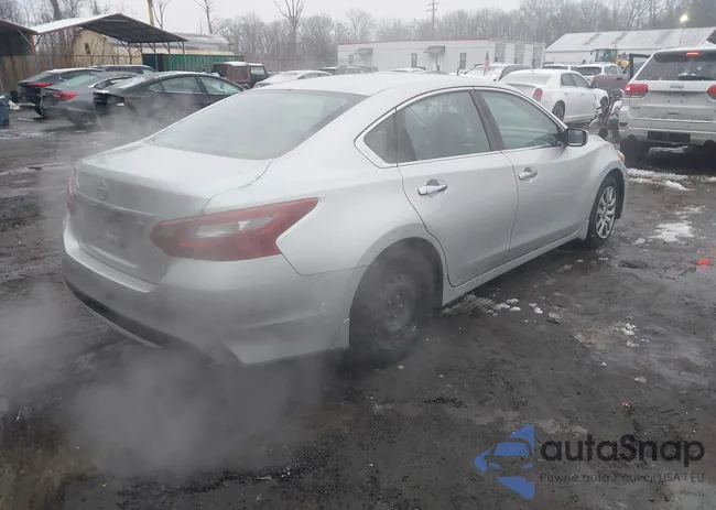 1N4AL3AP7JC290137: 44509697