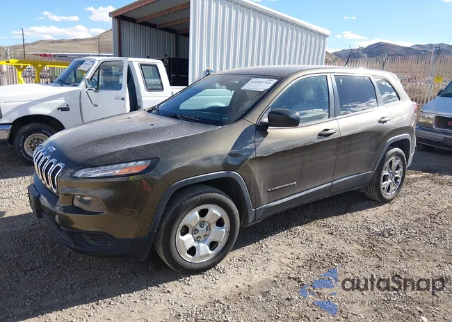 1C4PJLAB6FW660711: 44509769