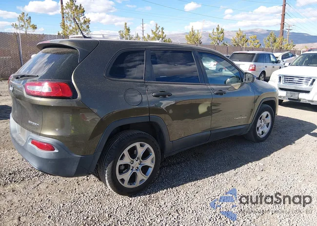 1C4PJLAB6FW660711: 44509769