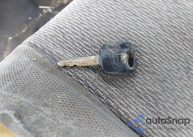 1FMSU41P94ED77902: 44509773