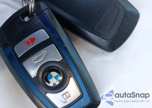 5UXWX7C59G0S16573: 44509889