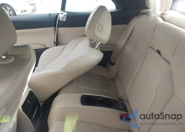 WBA23AT03NCH99182: 44509933