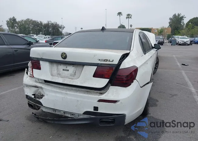 WBAKB4C53CC576828: 44509942