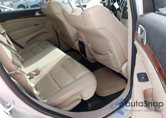 1C4RJFBG4CC140640: 44509960