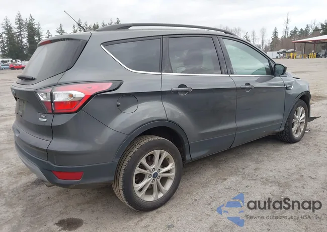 1FMCU0GD2HUC49586: 44509294