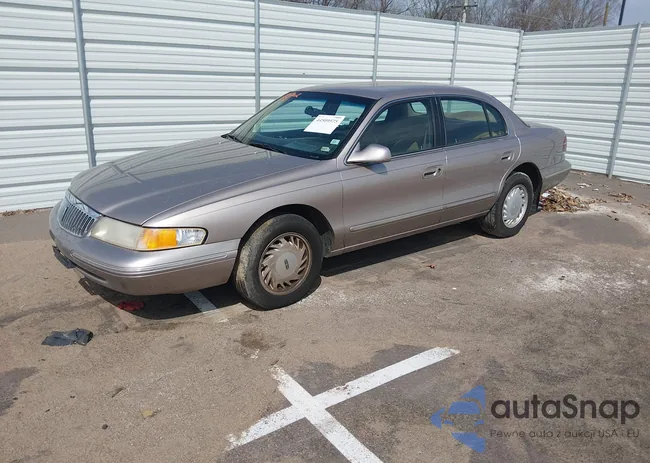 1LNLM97V8SY681113: 44509575