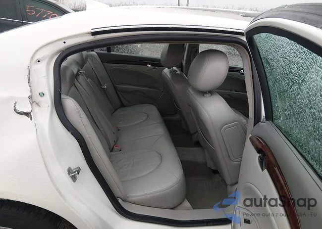 1G4HC5EM1BU108587: 44509592