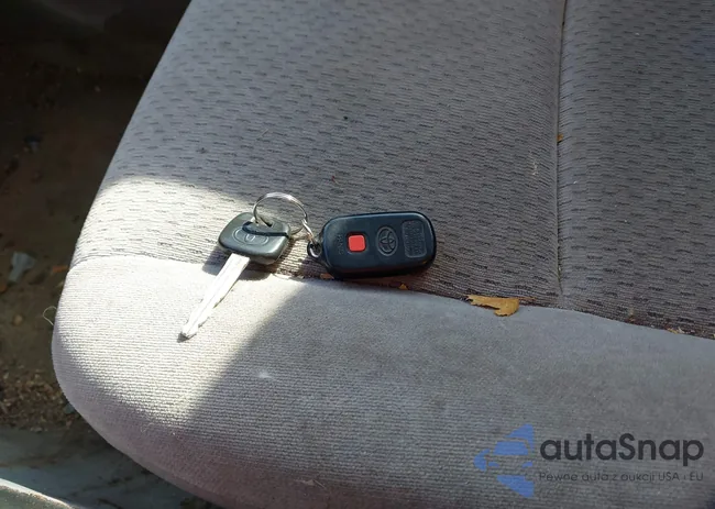 4T1BE32KX3U237663: 44509610