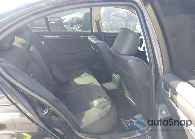 WBAAM3338XKC62198: 44510704