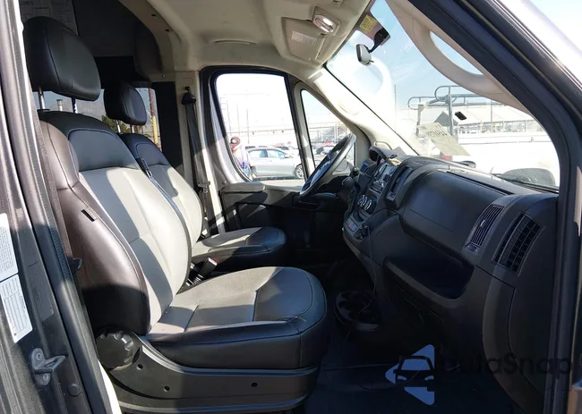 3C6TRVPG4KE544053: 44510739