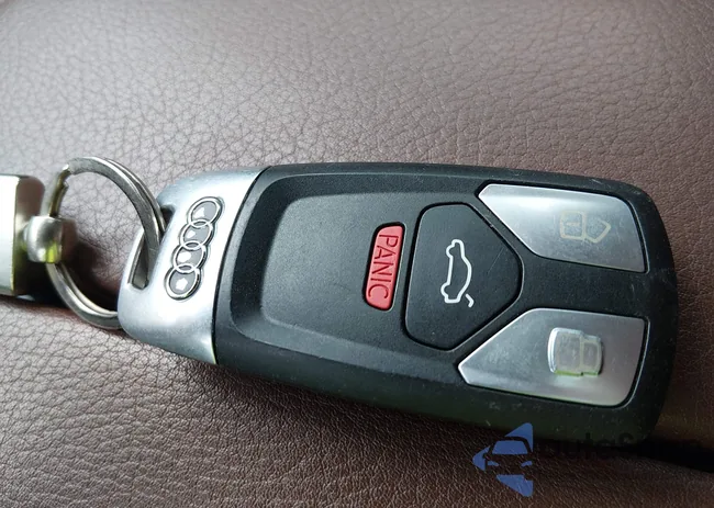 WA1LAAF7XJD052793: 44510784