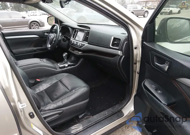 5TDKKRFH9ES004394: 44510789