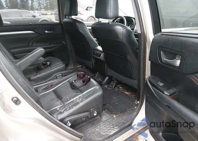 5TDKKRFH9ES004394: 44510789