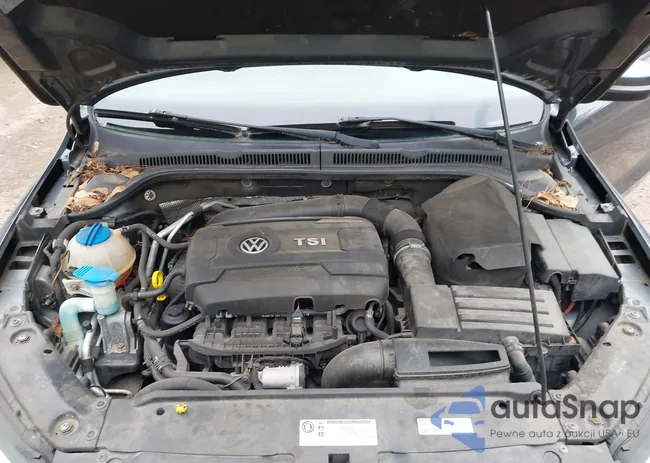 3VWD17AJ3EM360346: 44510824