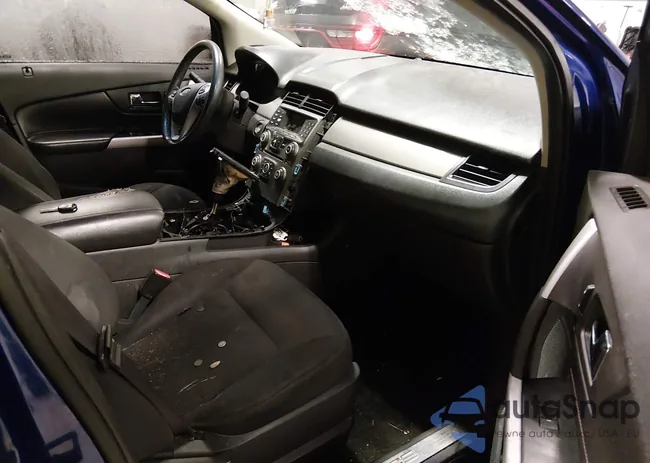 2FMDK3JC3DBA57444: 44510828