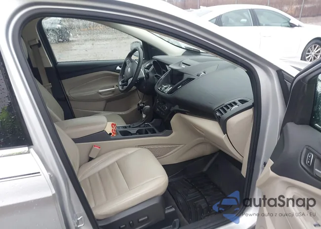 1FMCU9JD2HUE44536: 44510855