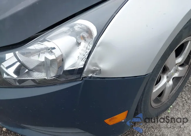 1G1PC5SB0E7461496: 44510882