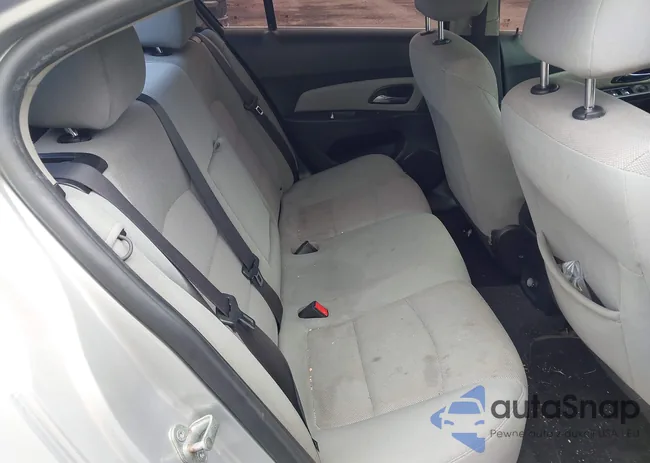 1G1PC5SB0E7461496: 44510882