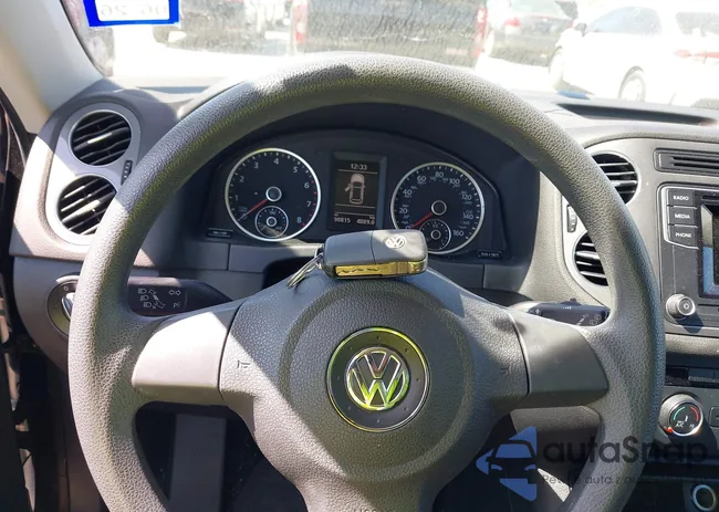 WVGAV7AX9HK052930: 44510946