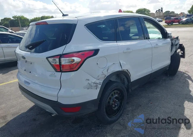 1FMCU0GD2HUE64806: 44510950