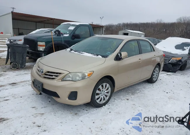 2T1BU4EE4DC004993: 44510962