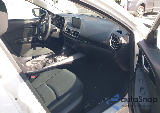 3MZBM1K7XFM144655: 44511064