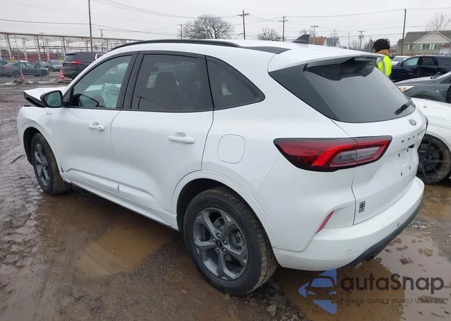 1FMCU9MN8PUA77077: 44511070