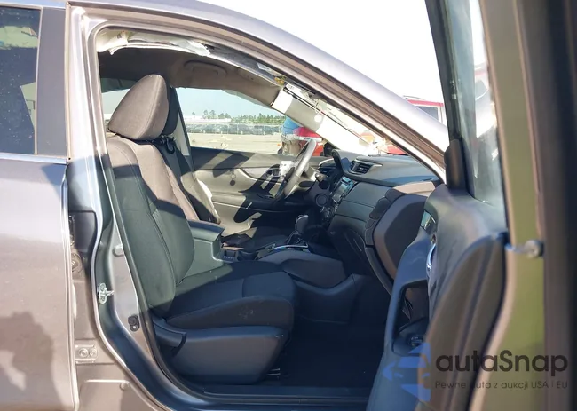 KNMAT2MT7HP606877: 44511102