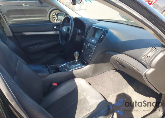 JN1CV6AR5FM520830: 44511106