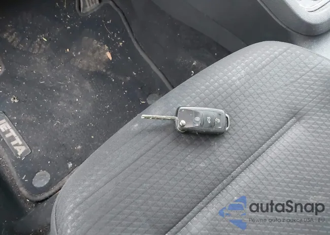 3VW2K7AJXFM424114: 44511129