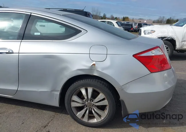 1HGCS12379A024745: 44511145