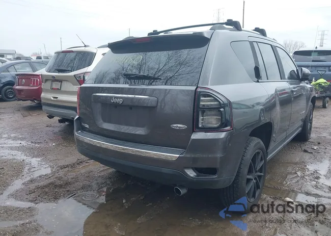 1C4NJCEA8GD760945: 44511180