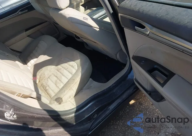 3FA6P0HD0HR292716: 44511224