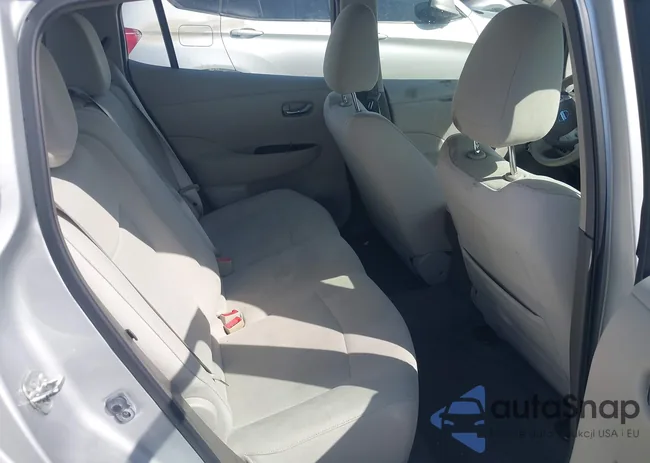 JN1AZ0CP2CT026303: 44511231