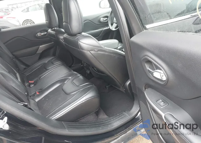 1C4PJLLB0KD201919: 44511237