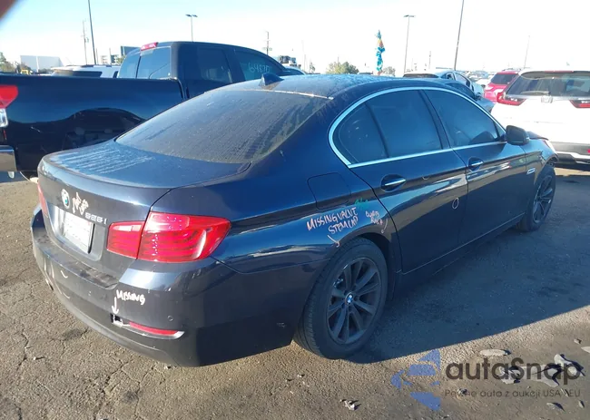 WBA5A5C5XGG351388: 44510259