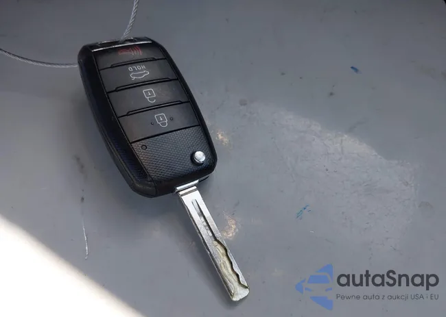 KNADM4A32H6057232: 44510327