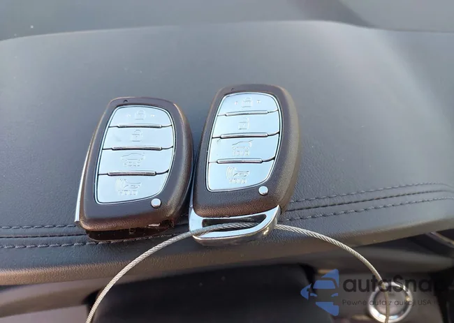 KMHC65LC3LU227481: 44510372