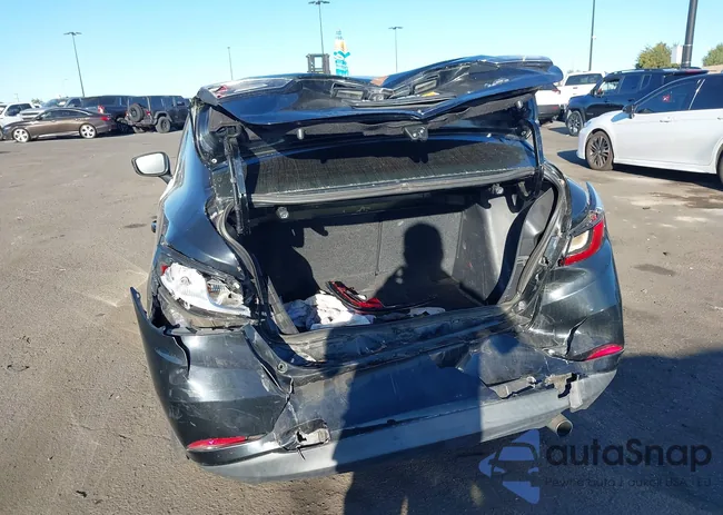 3MYDLBZV0GY137413: 44510411