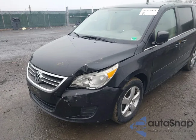 2V4RW3D17AR272424: 44510421