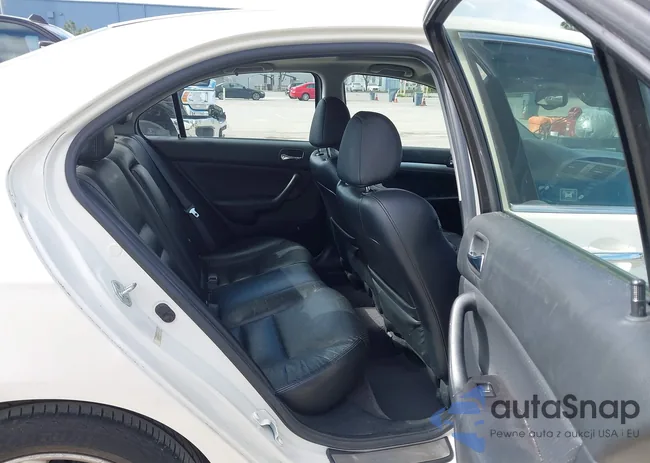 JH4CL96876C023867: 44510491