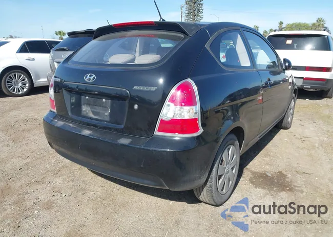 KMHCM36C37U041077: 44510539