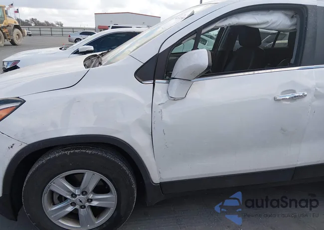 KL7CJLSB8KB751782: 44510569